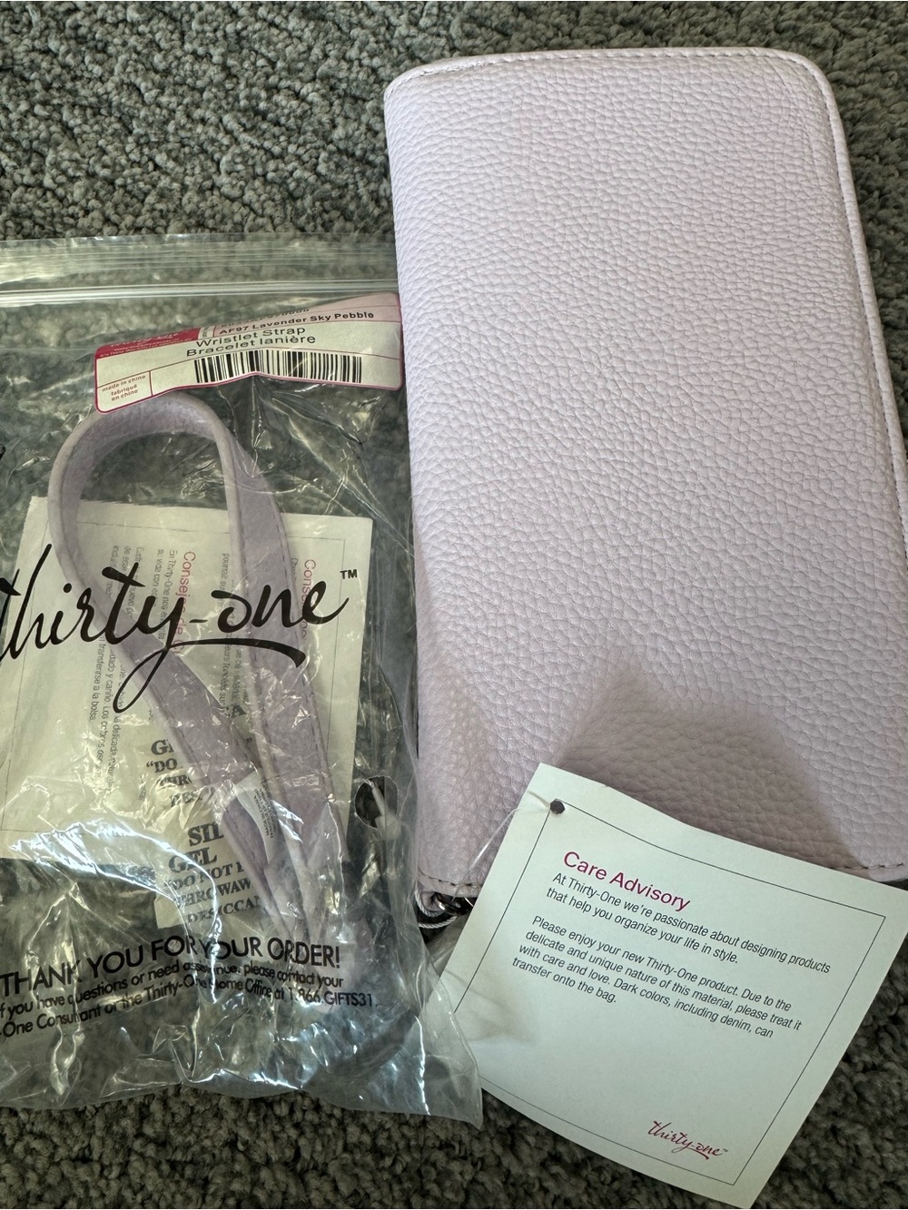 thirty-one all about the Benjamin’s wallet and wristlet strap